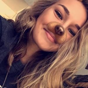 Meet your Posher, Hayley